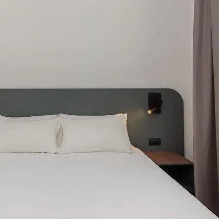 Отель Canton Dell'orto